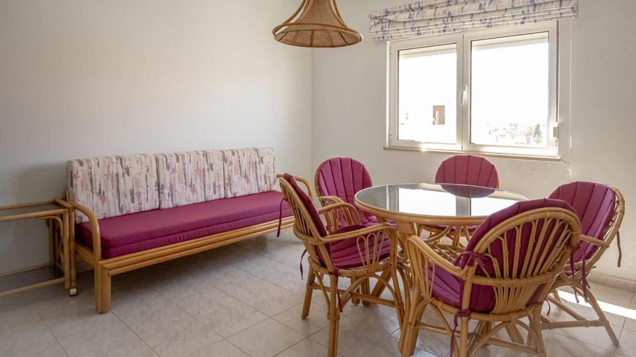 Apartamento Palmeira Gale - Beach - Pool - By Bedzy Albufeira Bagian luar foto
